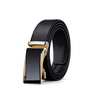 Ensemble Cadeau Homme 2025 : Portefeuille et Ceinture Personnalisés pour la Saint-Valentin, la Fête des Pères et les Occasions Professionnelles - Product Image 4