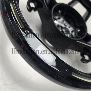 Volante Deportivo de Cuero con LED y Fibra de Carbono Forjada para Audi B9 B8 C8 A4 A6 A7 R8 TT RS A8 Q7, Venta Directa de Fábrica - Product Image 6