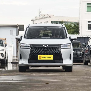 Wuling Starlight 730 EV 2025, Nuovo Modello MPV Ibrido Plug-In, 5 Porte, 7 Posti, Autonomia 125km, Schermo Intelligente da 12,8 Pollici - Product Image 2