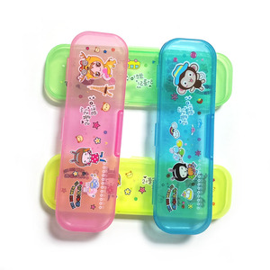 Estuche escolar de plástico personalizado para niños y estudiantes, caja de lápices de papelería con forma de crayón bonita - Product Image 5