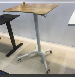 समायोज्य ऊंचाई न्यूमेटिक सीट खड़ी लैपटॉप कार्ट एर्गोनोमिक रोलिंग वर्कस्टेशन - Product Image 6