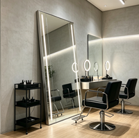Miroir de salle de bain moderne avec éclairage LED, miroir de maquillage éclairé par des lumières LED pour la maison, la salle de bain, le salon de coiffure, la barbershop