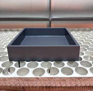 Bandeja de lujo con diseño de plumas de pavo real para una decoración elegante del hogar y una presentación sofisticada en la mesa, madera de primera calidad - Product Image 1