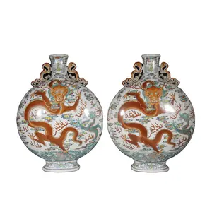 Qing Qianlong: The auction of the two -eared Canglong religious bottle auction 51 cm high diameter 8 cm bottom 16 cm