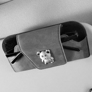 Organizador multifuncional <span class=keywords><strong>para</strong></span> visera de coche con soporte <span class=keywords><strong>para</strong></span> gafas de sol, clip de almacenamiento interior de coche de cuero premium <span class=keywords><strong>para</strong></span> gafas y accesorios. - Product Image 4