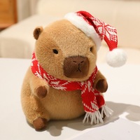 Peluche Capybara de Noël Mignonne en Forme de Dessin Animé avec Couronne et Canne, Jouet en Polyester et Coton PP pour Femmes