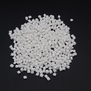 حبيبات بلاستيكية من مطاط حراري مرن من الدرجة الطبية <span class=keywords><strong>TPE</strong></span> - Product Image 1