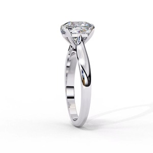 Anillo de Diamantes en Oro Rosa Elegante en Oferta para Mujer, Joyería de Moda, Colección de Regalos Disponible para Exportación - Product Image 1