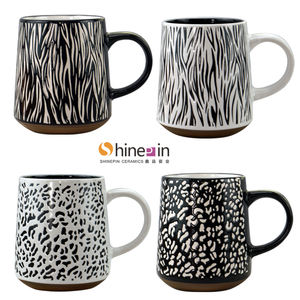 Juego de cena de cerámica al por mayor de fábrica, taza de café de nuevo estilo pintada a mano, tazas de <span class=keywords><strong>China</strong></span>, juego de taza y platillo con borde dorado de porcelana - Product Image 5