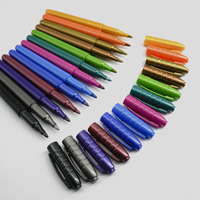 Stylo Marqueur Métallique 12 Couleurs avec Effet Métallique pour Dessin et Ensemble de Cartes Cadeaux Emballage Ensemble de Marqueurs Artistiques