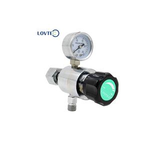 Válvula Reductora de Presión Lovtec, Regulador de Gas de Doble Etapa de Grado Laboratorio para Oxígeno con Manómetro para Primeros Auxilios y Transferencia - Product Image 4