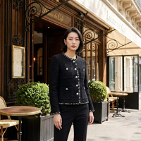 Blazer chic sur mesure en tweed tissé fin, simple boutonnage, avec garniture noir et blanc, pour femme, style vintage, coupe cintrée, avec sequins et strass