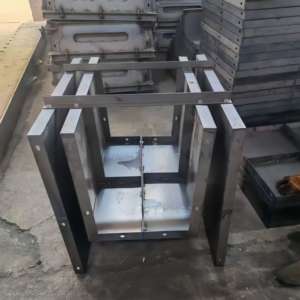Molde de acero de canal de agua de hormigón prefabricado de alta calidad Panel de encofrado de drenaje duradero reutilizable Construcción de carretera - Product Image 2