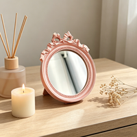 Cadre ovale en résine artisanal fini à la main - Cadre décoratif haut de gamme avec nœud papillon, verre et velours luxueux