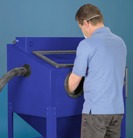 Haute vente sableuse à sec armoire fermée élimination de la peinture antirouille avec des solutions d'emballage peu encombrantes