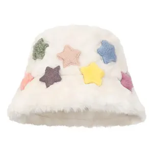 다채로운 별 활 장식 겨울 퍼지 푹신한 어부 모자 따뜻한 방풍 인공 모피 모피 버킷 모자 여성용