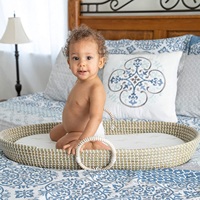 Panier de Moïse ovale personnalisé fait main en herbe de mer tressée naturelle de Chine avec matelas intégré pour bébé