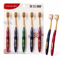 Brosse à dents pour adultes de haute qualité, soin doux des gencives, poils PBT doux et denses, poignée confortable pour l'hygiène buccale, utilisation à domicile
