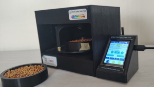 Portable Handheld Color Spectrophotometer/Colorimeter 400-700nm 1nm Resolution 28mm Aperture OEM <b>Paint</b> Coating Grain Check - Product Image 2