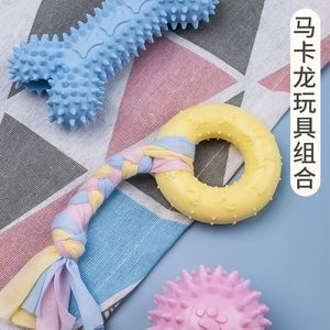 Juguetes para masticar para perros, palos resistentes para cachorros y perros Teddy, hechos de material TPR. - Product Image 1
