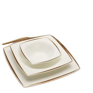 <span class=keywords><strong>Service</strong></span> de vaisselle <span class=keywords><strong>en</strong></span> <span class=keywords><strong>porcelaine</strong></span> céramique jetable écologique de <span class=keywords><strong>24</strong></span> <span class=keywords><strong>pièces</strong></span> <span class=keywords><strong>Service</strong></span> d'assiettes scénique pour 6 nouveaux ensembles de vaisselle - Product Image 1