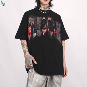 เสื้อยืดผู้ชายแฟชั่นสไตล์อเมริกันทรงโอเวอร์ไซส์ ผ้าคอตตอน 100% หนัก 180 กรัม ทรงหลวม สตรีทแวร์ Y2K สกรีนลายตามสั่ง - Product Image 4
