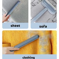 Brosse de nettoyage des poils d'animaux de compagnie avec raclette Lint Lift Outil d'épilation pour animaux de compagnie Dissolvant de peluches réutilisable pour tapis et vêtements de canapé