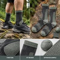 Chaussettes de sport en coton et élasthanne, performance, amorti, coupe mi-mollet, couleur anthracite et vert sauge, avec amorti en tissu éponge et maille respirante, soutien de la voûte plantaire
