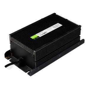 עמיד למים FANLESS SLIENT IP67 750-900W חשמלי קטנוע 24 וולט סוללה מטען 22-25A עבור מלגזה AGV המשולב הימי