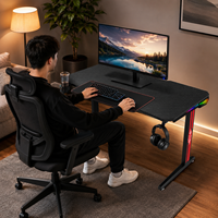 Bureau de jeu ergonomique moderne avec éclairage RGB, bureau d'angle en fibre de carbone pour le gaming
