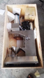 Nouvelle machine à éplucher la noix de coco commerciale automatique à haute efficacité à vendre coupeur de noix de coco - Product Image 3