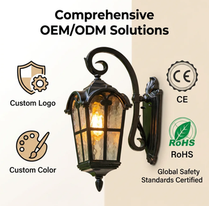Lampada da Parete Classica per Esterni con Corpo in Alluminio Pressofuso Opaco e Paralume in Vetro Temperato - Applique Impermeabile IP65 per Giardino e Villa - Product Image 5