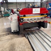 Machine de formage de tôles métalliques automatique à haute efficacité, capacité de production élevée, construction en acier