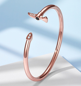 Gelang ALICE S925 Perak Sterling Perhiasan Mewah Bentuk Emas untuk Pria dan Wanita - Product Image 1
