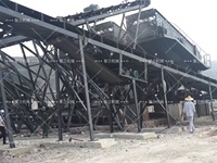 60 TPH Mobile Jaw Crusher Quarry Stone Crushing Screening Plant dengan Mesin Gear PLC untuk Konstruksi Jalan dan Jembatan dari Batu Basalt dan Granit