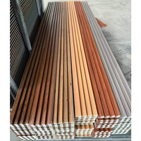 Panneaux muraux en composite bois-plastique WPC 3D modernes, à grain de bois, multi-tailles, en PVC, designs populaires pour la décoration