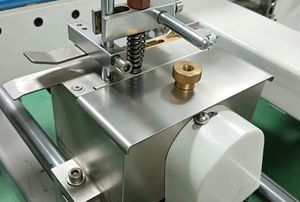 3A 800A-2 PLC Automatic Straight Line Corrugated Carton Box Folding Gluing Machine 380V <b>Small</b> <b>Boxes</b> 1 Year Warranty 1700kg Easy - Product Image 3