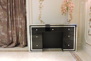 Tocador de lujo con diseño de diamante para dormitorio, mesa de maquillaje con espejo y cajones - Product Image 2