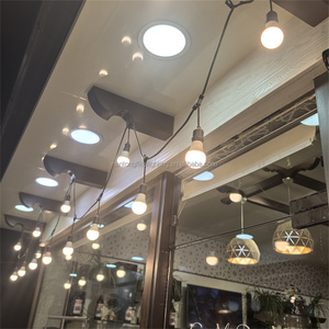 A60 E27 Socket <span class=keywords><strong>Led</strong></span> <span class=keywords><strong>String</strong></span> Lights con 5W 7W 9W Comercial Impermeable IP65 Luces de adorno al aire libre para la decoración de vacaciones - Product Image 3