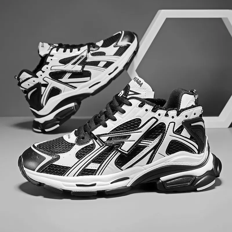 Designer Luxury Brand Runner Women Triple platform black white Shoe Men's Casual Walking Sneaker Dad shoe
