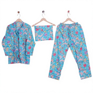 Conjuntos de Pijamas Florales Suaves, Cómodos y Transpirables para Mujeres y Parejas, Estilo Vintage para las Temporadas de Verano, Otoño e Invierno - Product Image 1