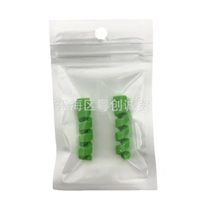 Yuechuangcheng – manchon de protection pour câble de données, spirale verte en caoutchouc souple pour câbles de chargement Apple et Android - Product Image 1