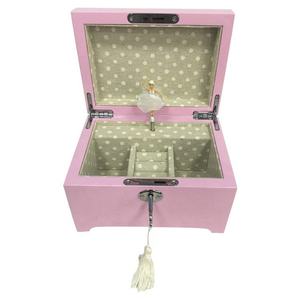 Caja de Música de Madera Rosa de Lujo Personalizada con Bailarina, para Joyas, para Niñas y Mujeres - Product Image 4