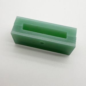 Plaque d'isolation en fibre de verre 10x15mm à trous traversants, pièces usinées CNC haute tension - Product Image 3