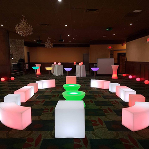 Telecomando 16 colori che cambiano illuminato a led curvo sgabello di <span class=keywords><strong>plastica</strong></span> PE colorato sectionals panca divano - Product Image 4