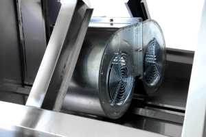 Hotte de lave-vaisselle motorisée ALUMINOX KVM en acier inoxydable, profondeur 120 cm, qualité garantie, conception économe en énergie, robuste, en vente - Product Image 2