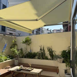 Tetto a baldacchino elettrico a forma di scatola piena pensilina per terrazzo tettoia automatica telescopica pieghevole pioggia in acrilico telaio in alluminio - Product Image 5