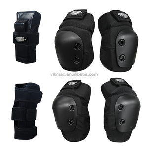 Ensemble de 6 protections professionnelles pour skateboard double rocker : coudières, genouillères, protège-poignets – Écoresponsable - Product Image 1