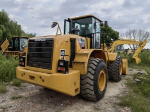รถตักล้อยาง CAT 950H มือสองจากญี่ปุ่น ชั่วโมงการทำงานต่ำ สีเดิม อะไหล่เดิม มีสินค้าในสต็อก สภาพใช้งานได้ดี - Product Image 2