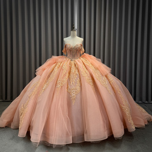 Lsmc113 Vestidos de Quinceañera Modernos de Lujo, Estilo Princesa, Escote Corazón, Cola de Capilla, Apliques Florales 3D, Talla 15 - Product Image 2